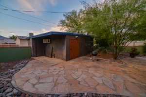 5655 E Rosewood Tucson AZ 85711 garage