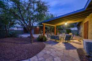 5655 E Rosewood Tucson AZ 85711 covered patio