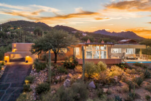 Luxury Home West Tucson AZ Tony Ray Baker Luxury Realtor $1.2 Million Luxury home in West Tucson, AZ represented by luxury Realtor Tony Ray Baker